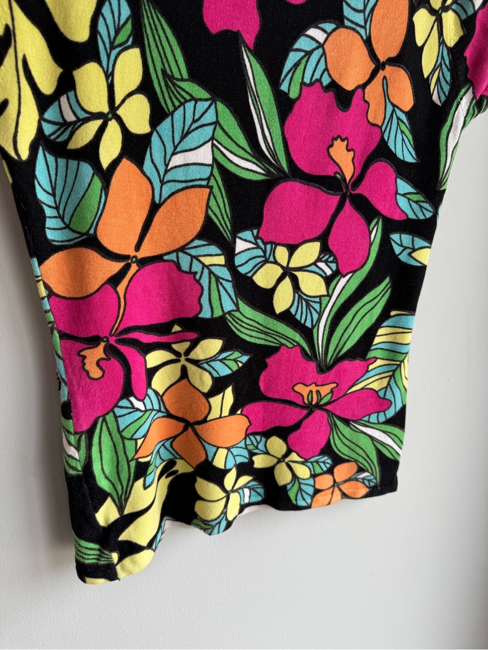 Cache Y2K Tropical Floral Top Medium Bright Stretch Knit Tee Beaded Summer Cute! - Picture 8 of 11
